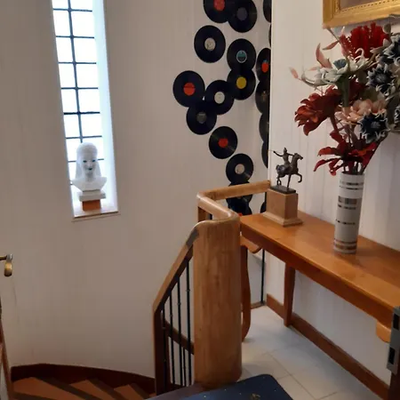 Face Cite - D'hotes - Parking & Garage Gratuit - Wi-fi Gratuit לינה וארוחת בוקר 4*