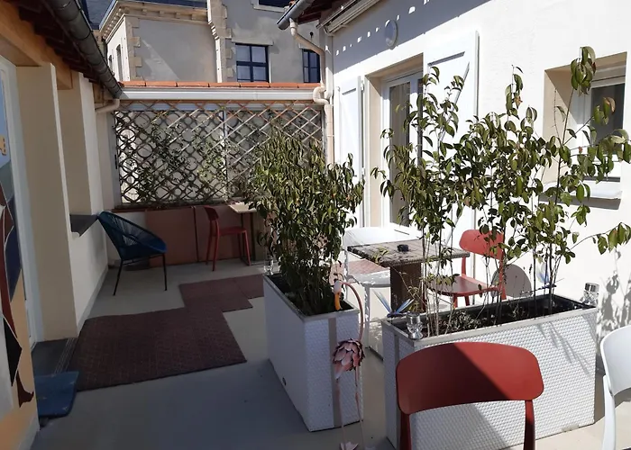 Face Cite - D'hotes - Parking & Garage Gratuit - Wi-fi Gratuit 4*