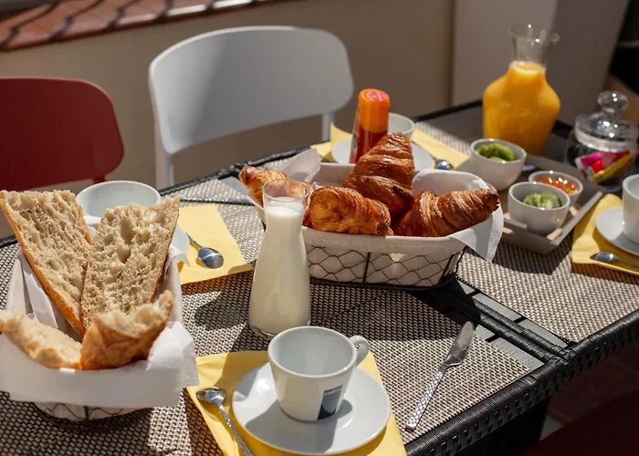 Face Cite - D'hotes - Parking & Garage Gratuit - Wi-fi Gratuit Bed & Breakfast Carcassonne